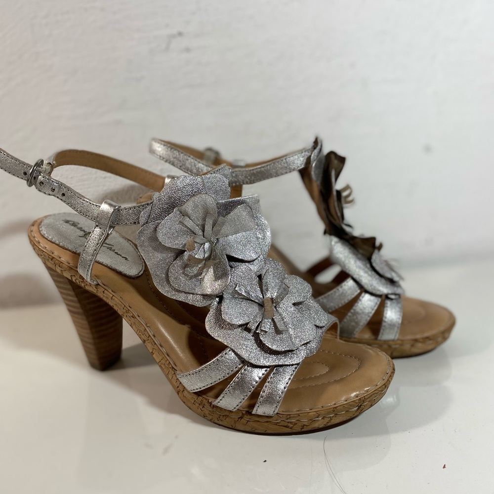 Born Crown silver flower heels sandals size 8